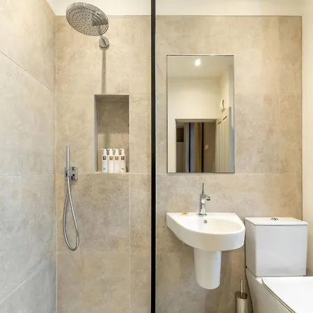 The Big House At The Heaning Estate 펜션