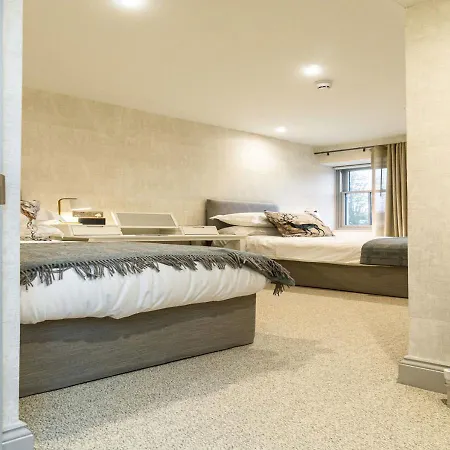 The Big House At The Heaning Estate 펜션 윈더미어