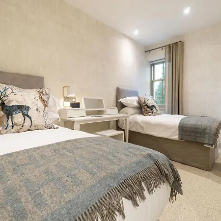 The Big House At The Heaning Estate 펜션 윈더미어